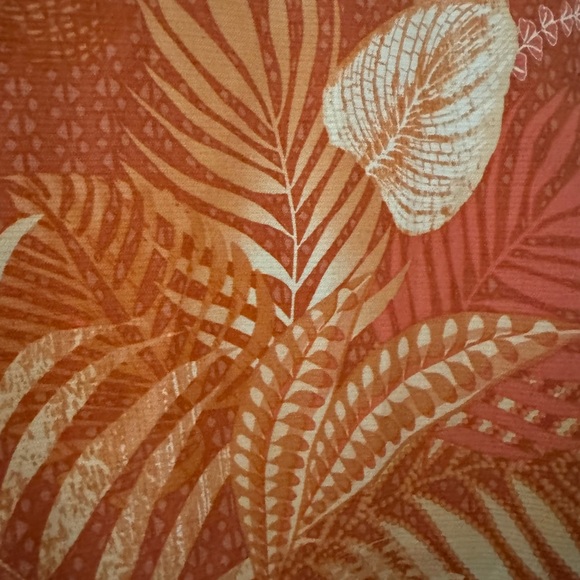 Tommy Bahama Silk Button Up Hawaiian Shirt - Picture 4 of 5